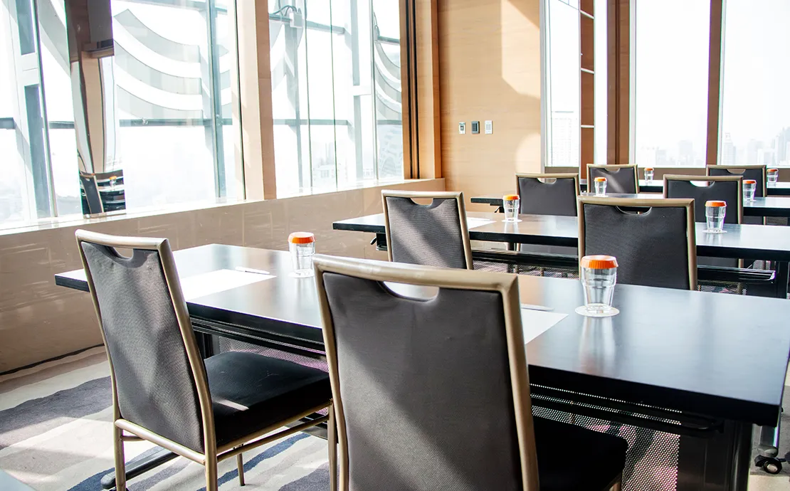 HOTEL COZZI和逸飯店│官網最優惠│線上快速訂房