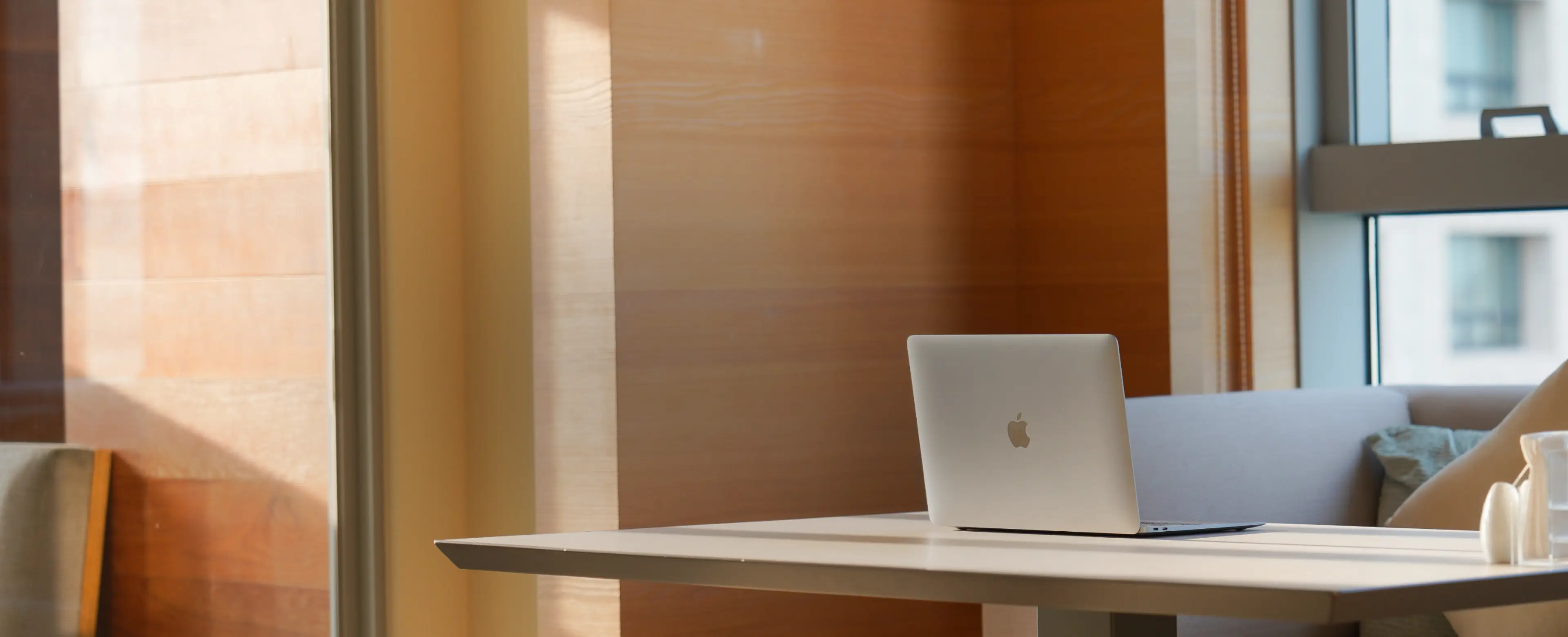 HOTEL COZZI和逸飯店│官網最優惠│線上快速訂房